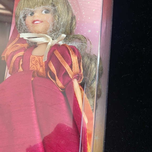 RARE HTF Penny Brite as Rapunzel. 2009 collector doll - Picture 3 of 6